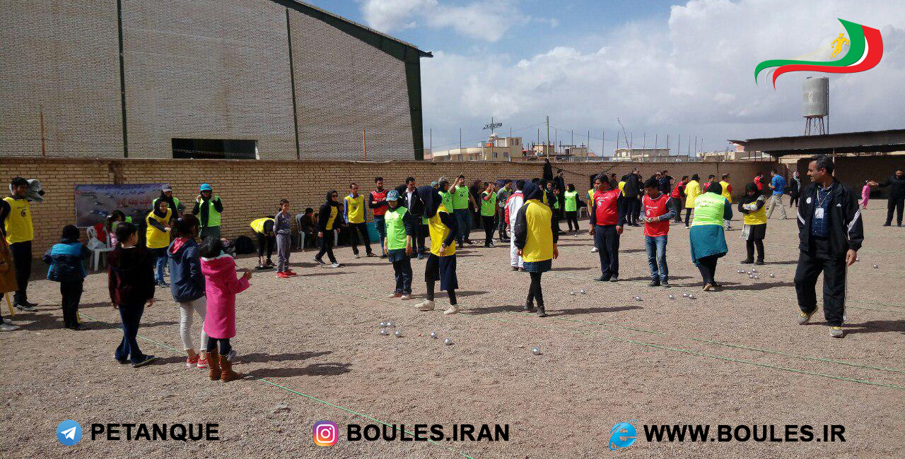 دومین مسابقات پتانک کارگران استان کرمان با قهرمانی رفسنجان به پایان رسید.